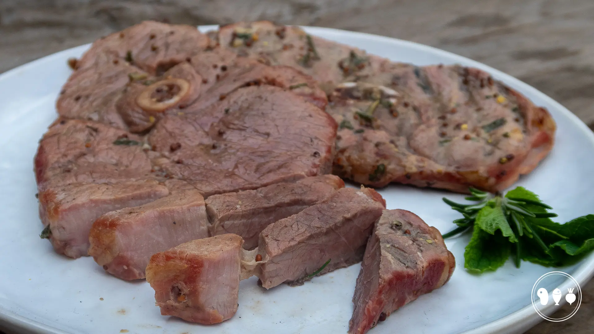 Lamsbout-recept-van-de-bbq